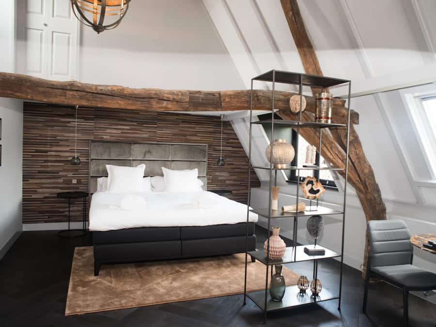 Free minibar, in-room safe, desk, iron/ironing board