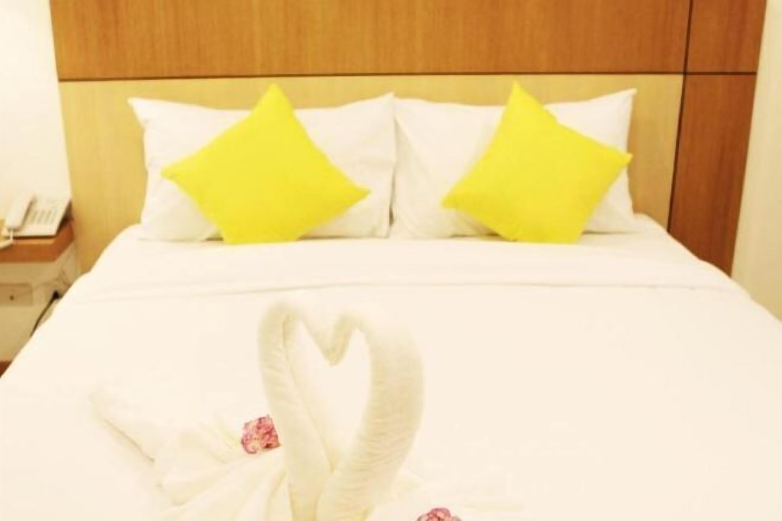 Minibar, desk, blackout curtains, rollaway beds