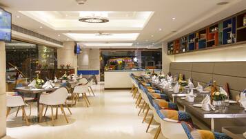 Daily buffet breakfast (INR 450.00 per person)