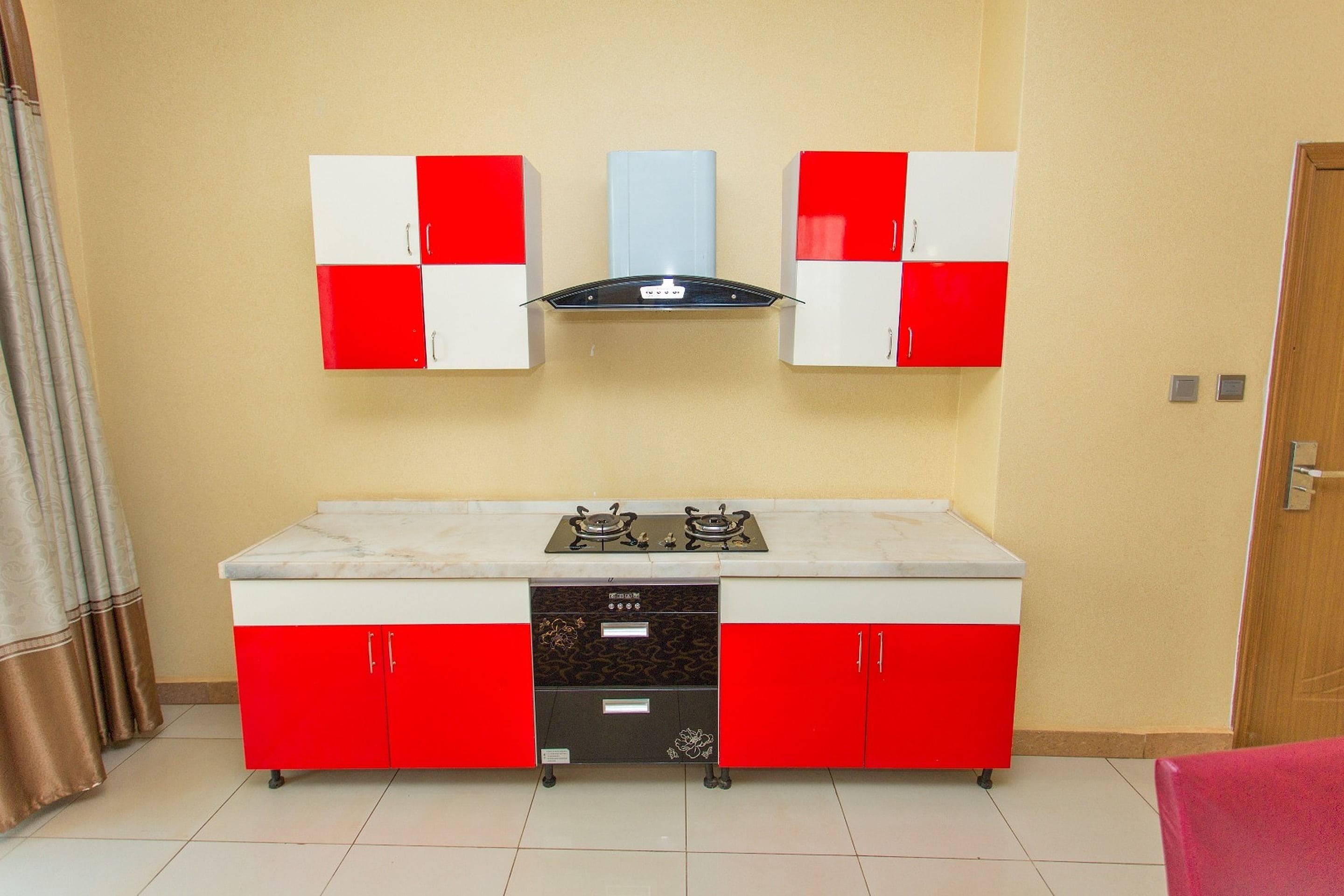 fridge, electric kettle