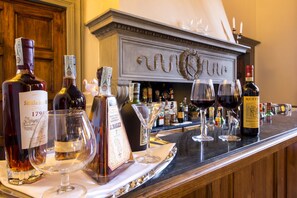 Cocktail bar, garden views, open daily - Art Hotel Villa Agape (Florence)