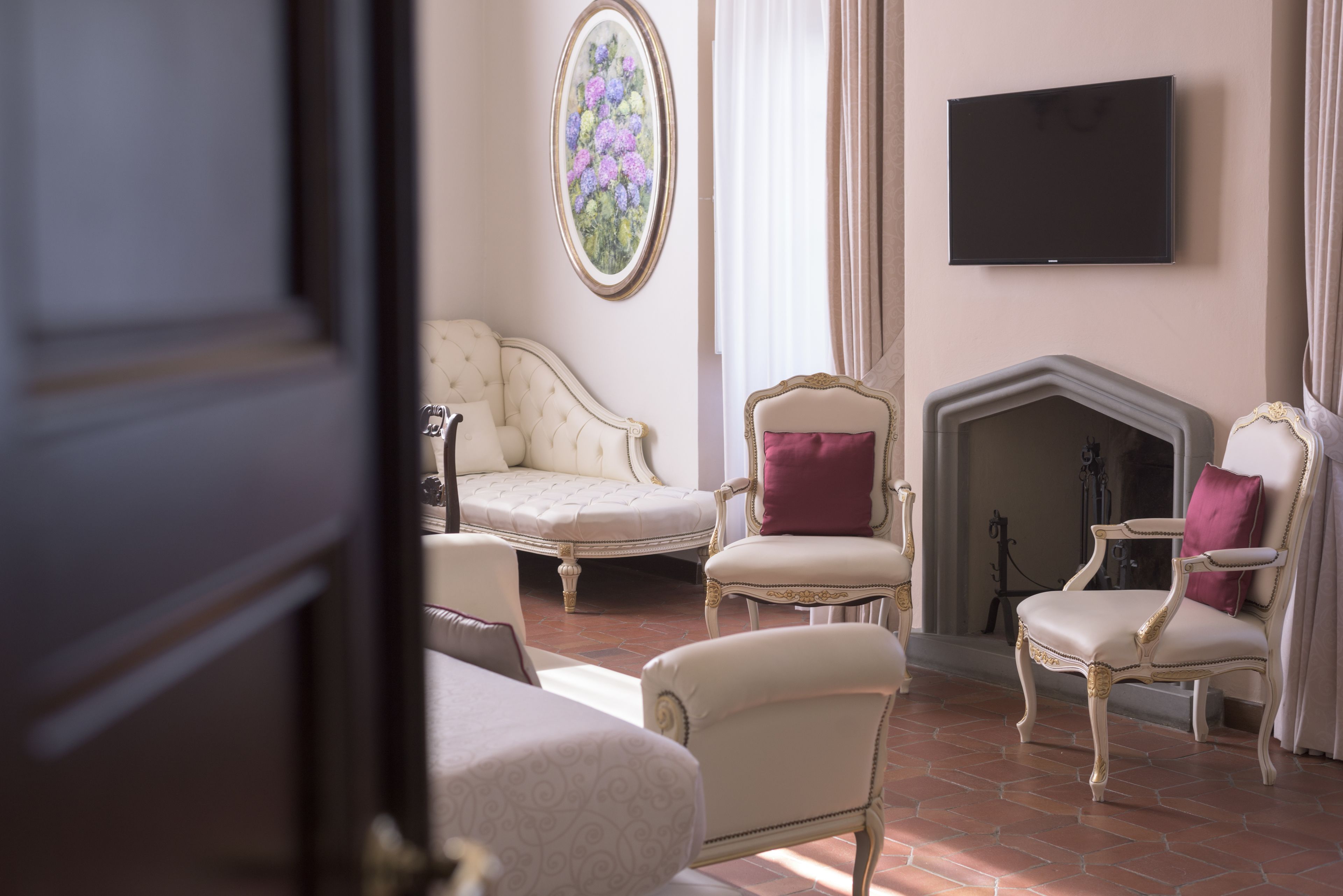 room (della duchessa con vista) | frette italian sheets, premium bedding, down duvets, select comfort beds