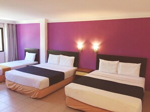 Desk - Raja Inn Hotel (Miri)