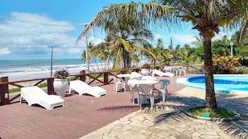 Sundeck