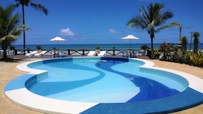 Udendørs pool