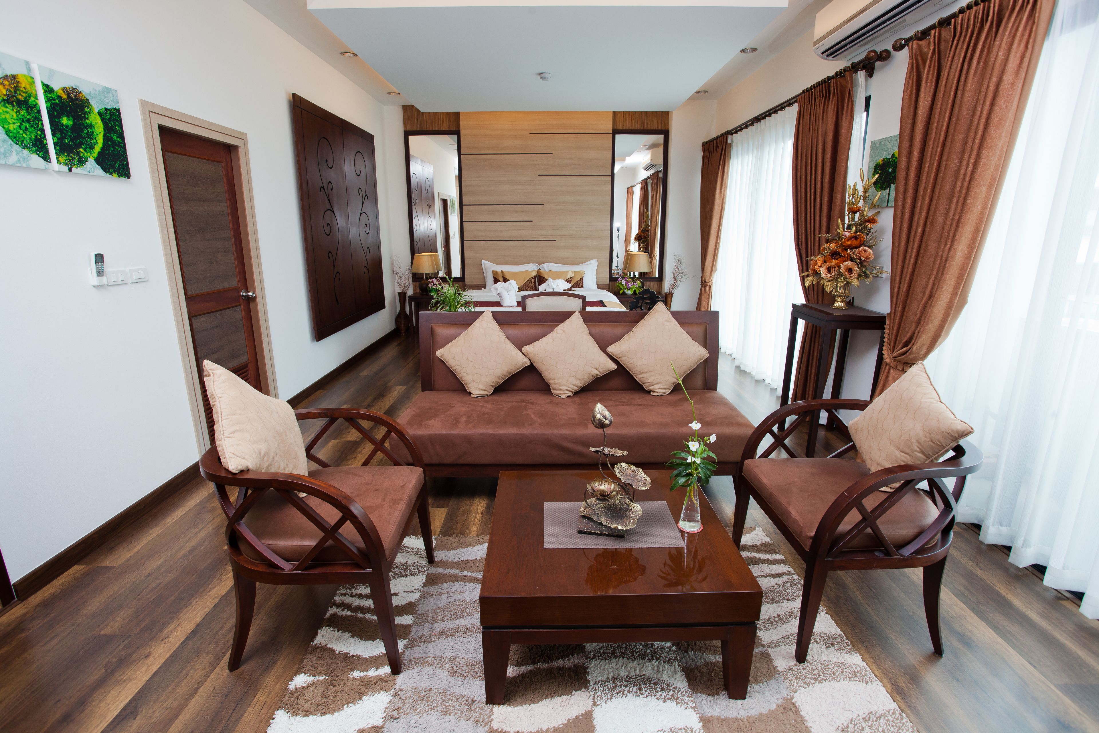 junior suite | living area | 32-inch lcd tv with cable channels, tv