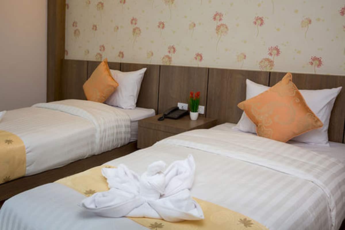 Standard Room / Twin bed | 書桌、摺床/加床 (收費)、免費 Wi-Fi