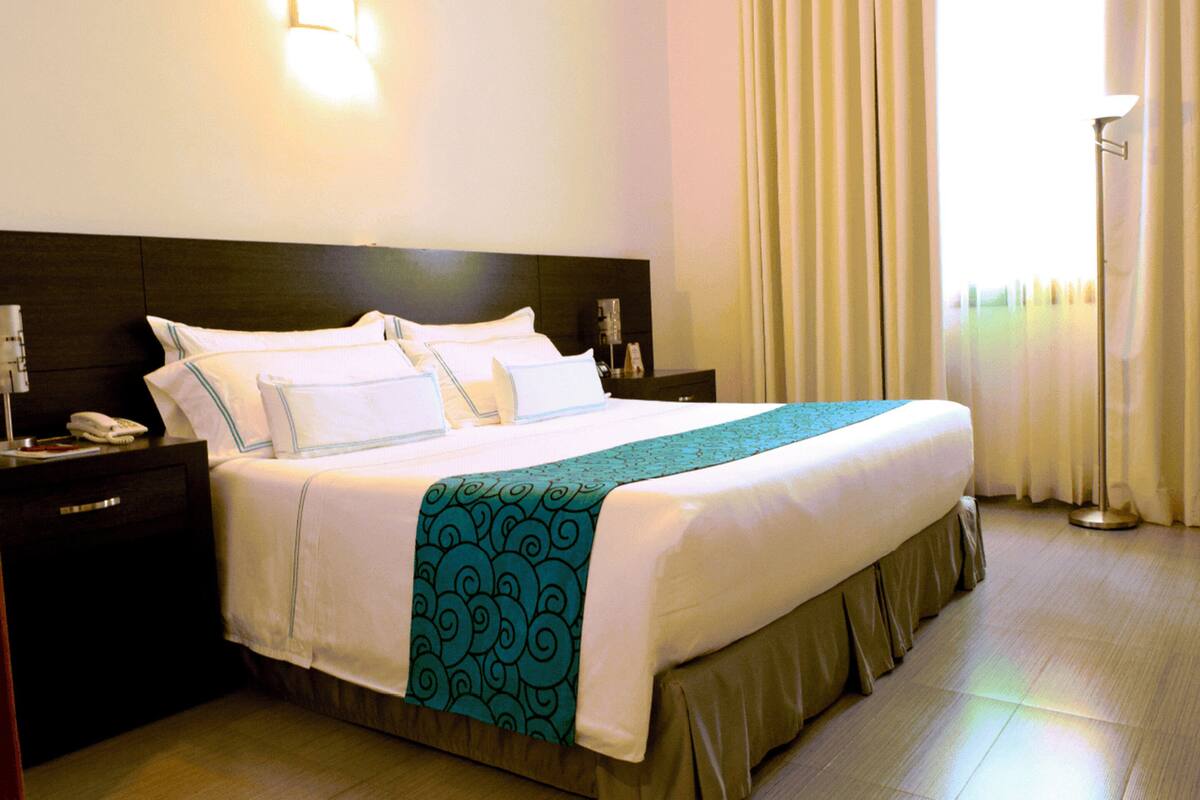 Standard Room | Premium bedding, minibar, desk, cribs (free)