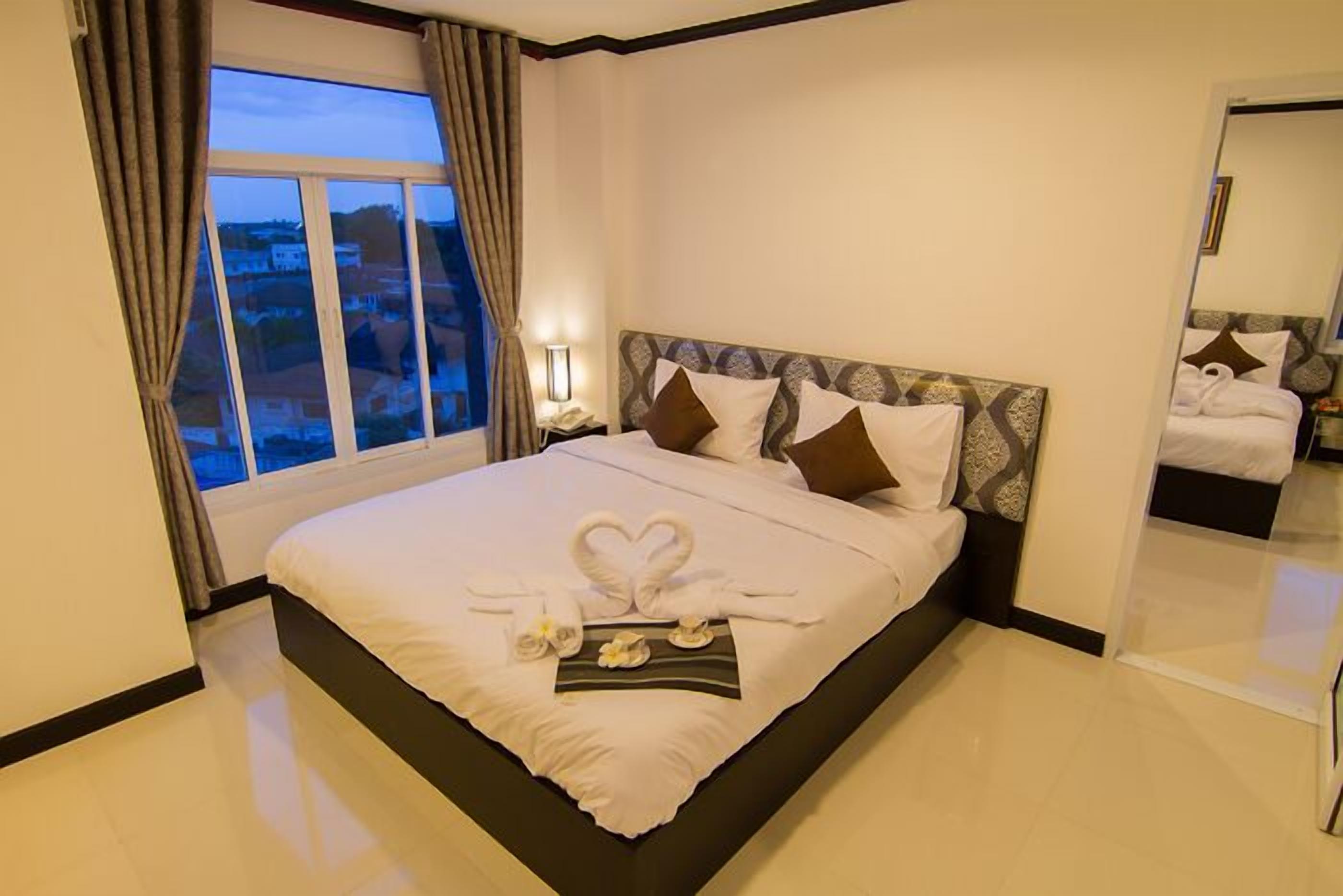 Photo - Leelawadee Grand Hotel