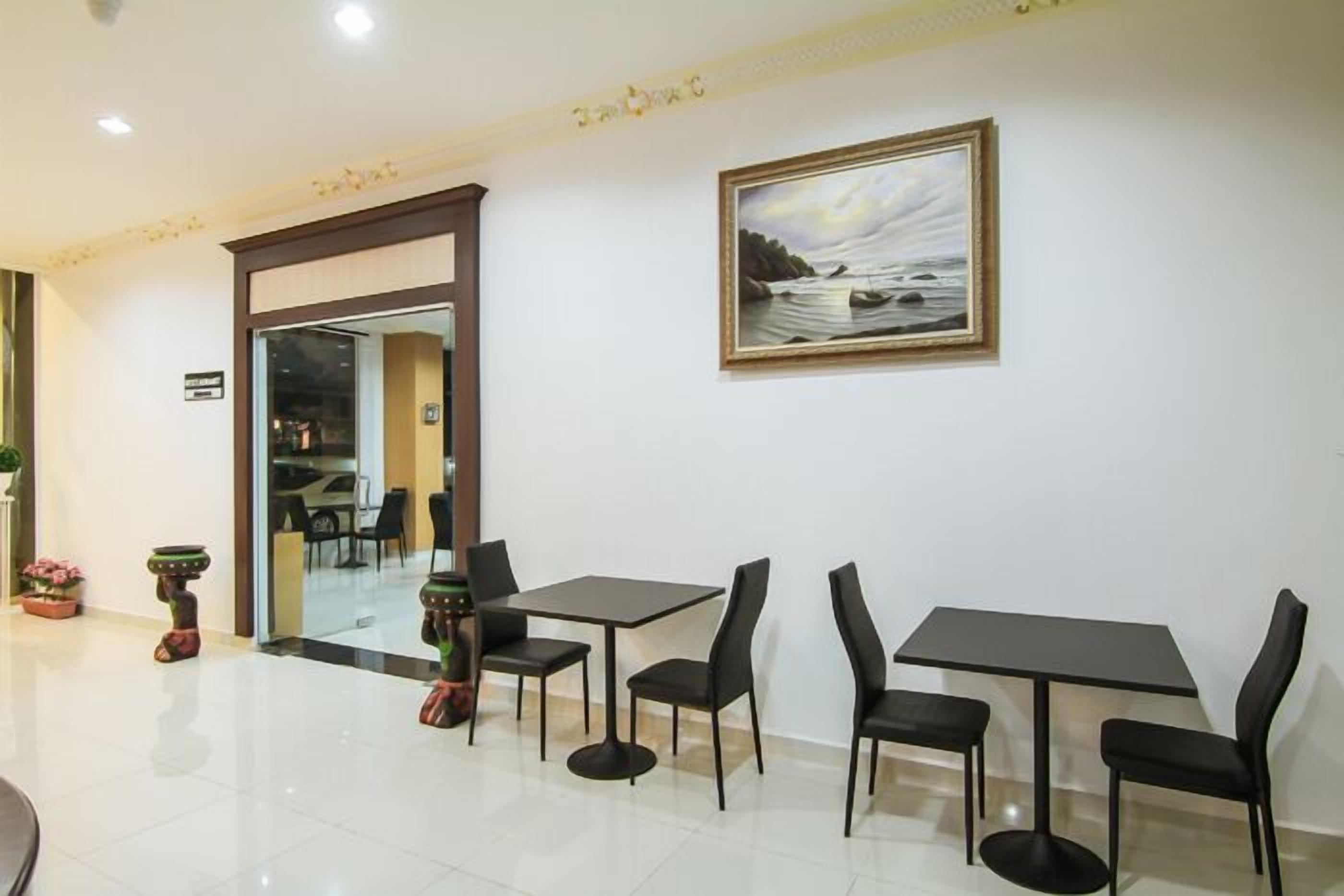 Photo - Leelawadee Grand Hotel