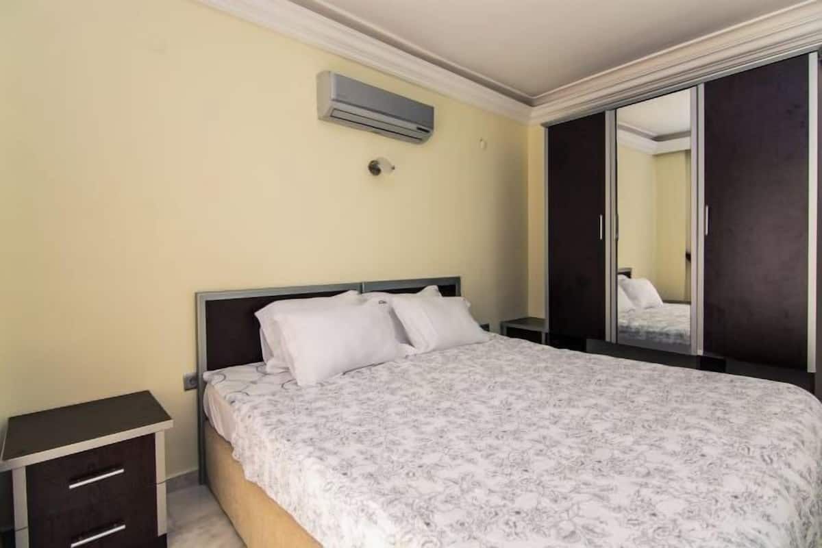 1 habitación, ropa de cama de alta calidad y minibar