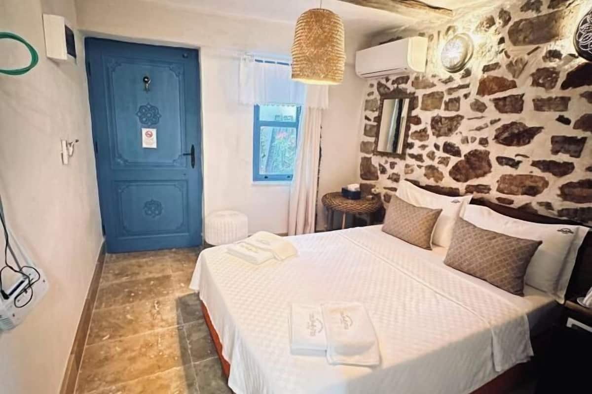 1 habitación, ropa de cama de alta calidad y minibar