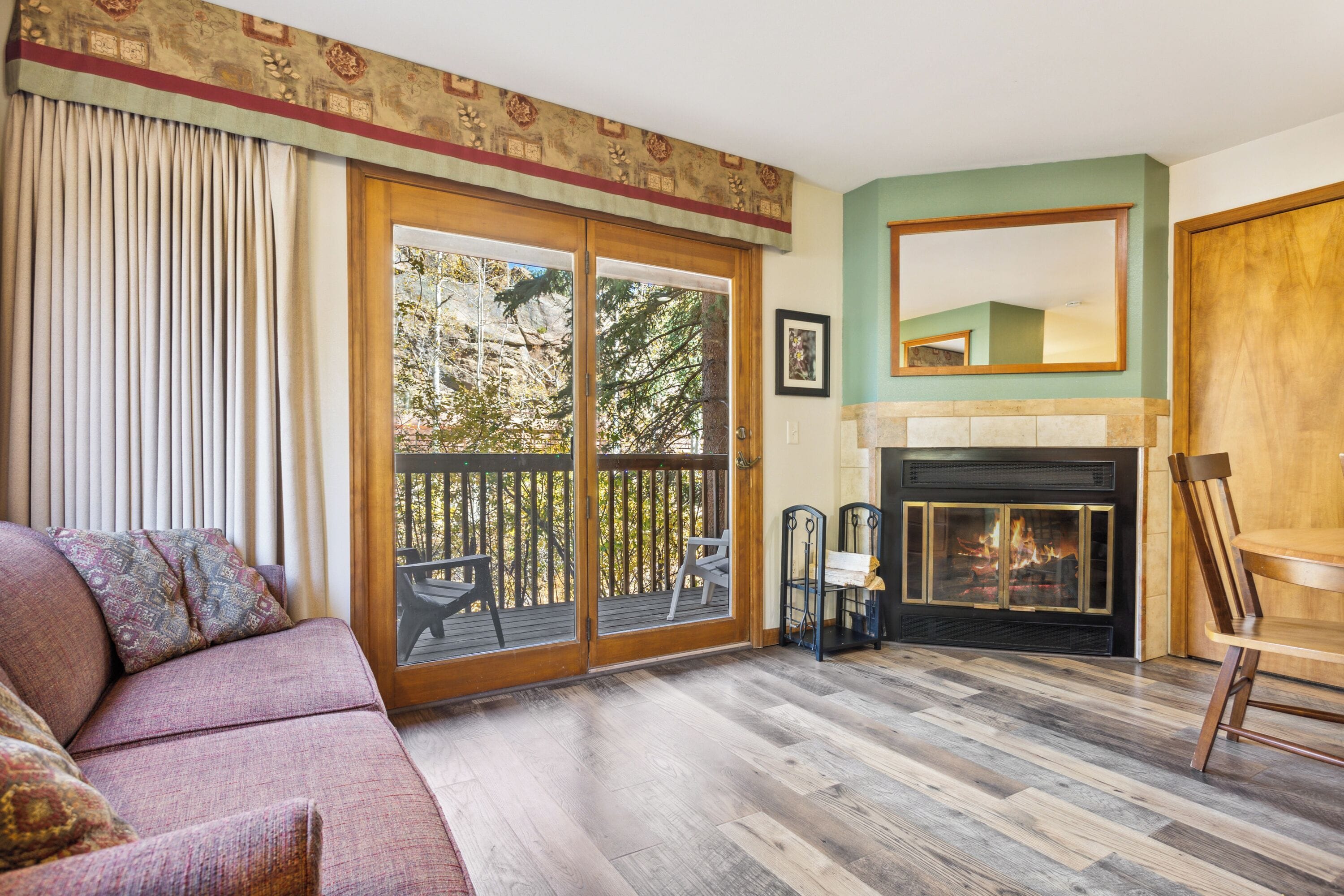 Zimmer (Kitchenette Suite - Groun) | Individuell dekoriert, individuell eingerichtet