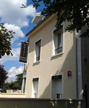 Majoituspaikan julkisivu