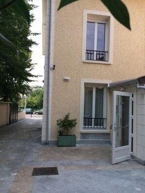 Extérieur