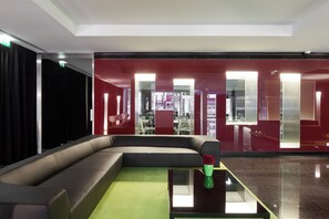 Lobby lounge - Hotel 3K Europa (Lisbon)