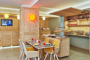 Daily buffet breakfast (EUR 14 per person)