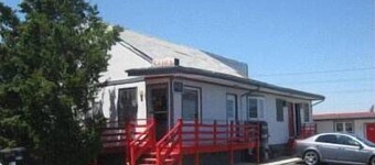 Bay Drive Motel