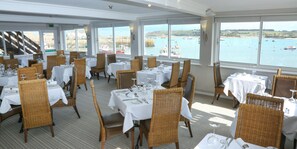 Breakfast, lunch, dinner served; British cuisine - The Atlantic (Isles of Scilly)