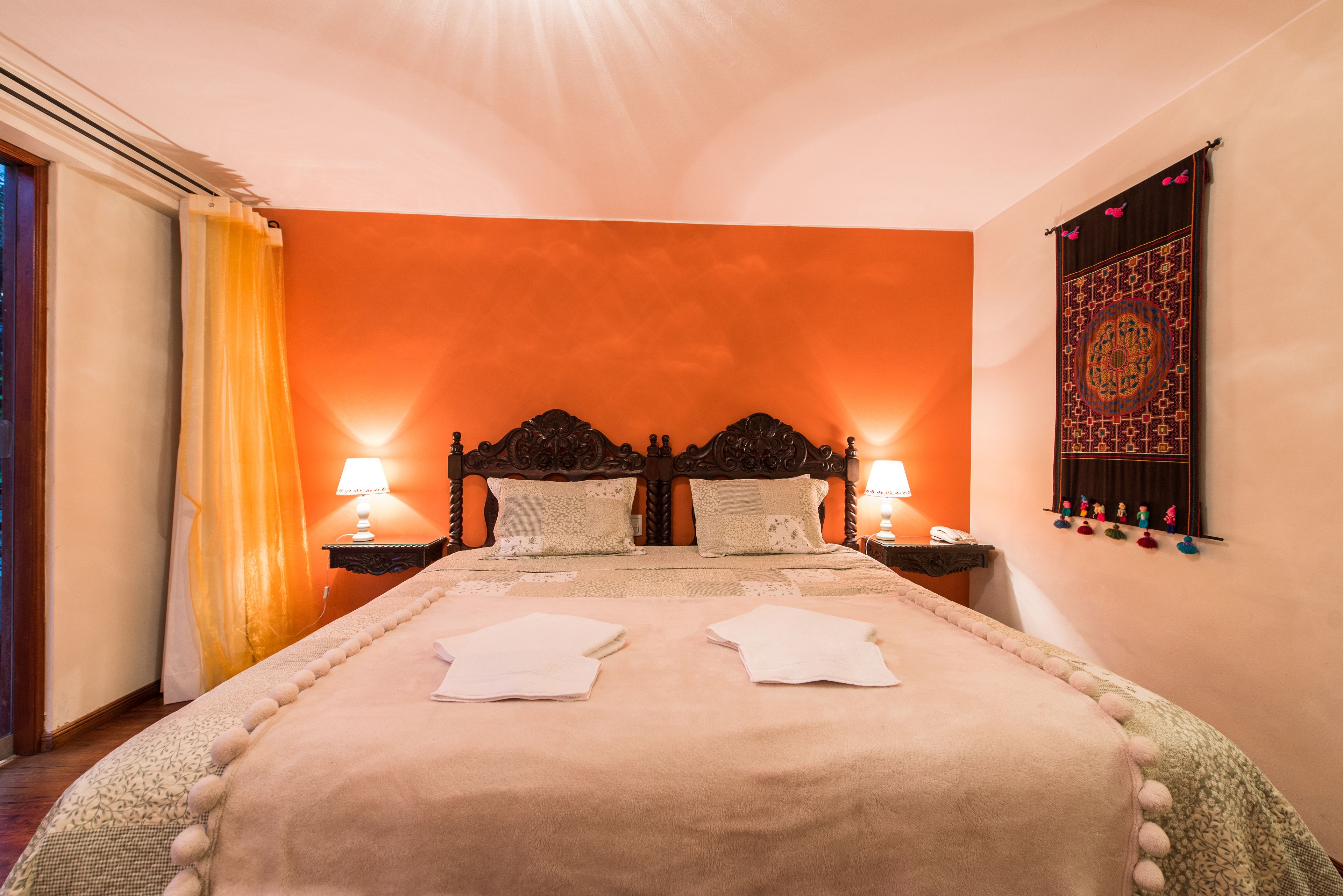 double room | minibar, in-room safe, desk, iron/ironing board