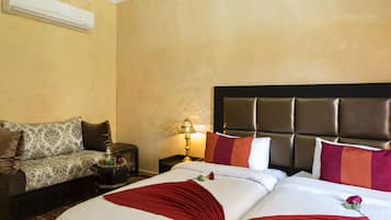 Standard Double Room | Minibar, in-room safe, blackout curtains, soundproofing