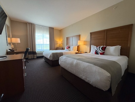 Standard Double Room | Desk, laptop workspace, iron/ironing board, bed sheets