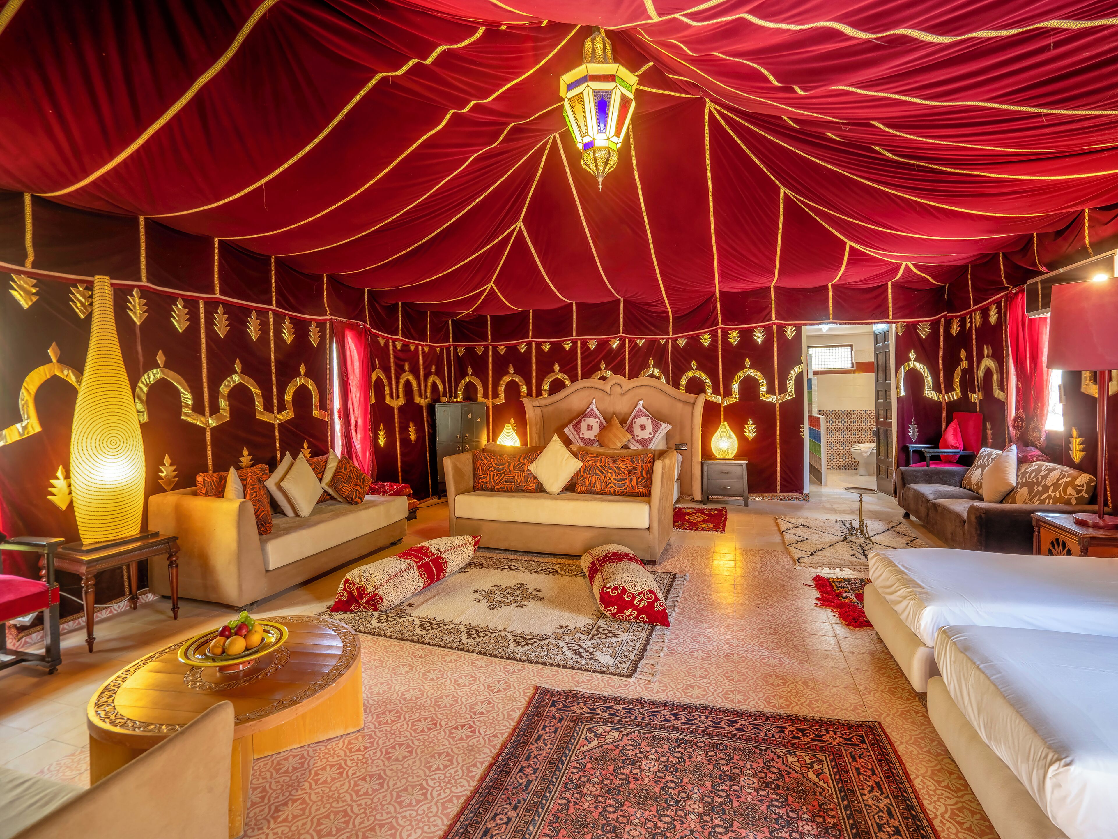 蜜月帳棚 | 客房內保險箱、布置獨特、遮光布/窗簾、隔音