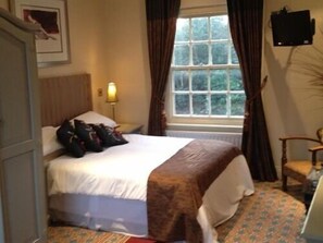 Superior Suite, Ensuite | 1 bedroom - The Garden House Inn (Durham)