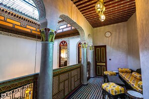Living area - Dar El Ouedghiri (Fes)