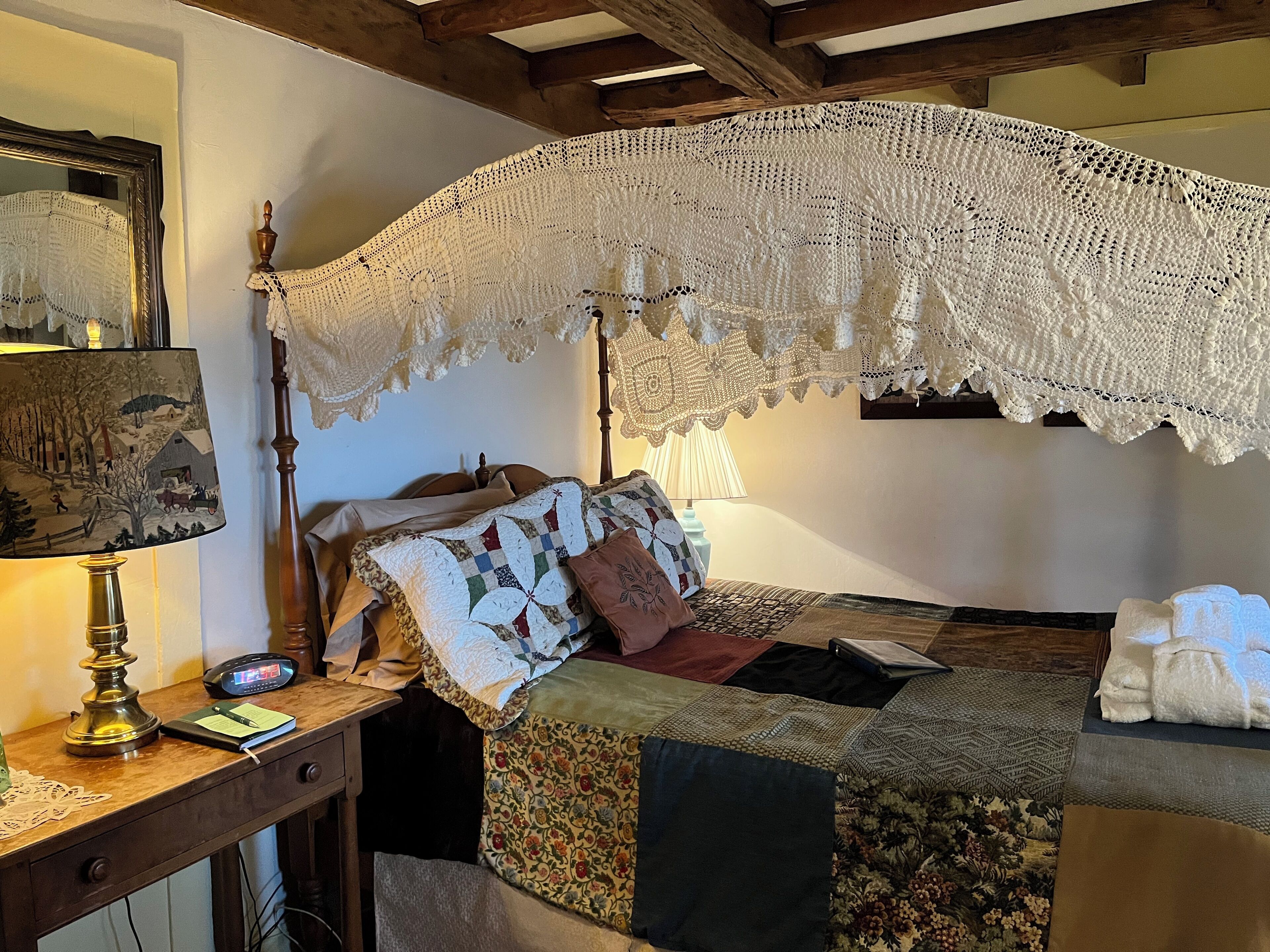 Marie Room | Premium bedding, individually decorated, individually furnished