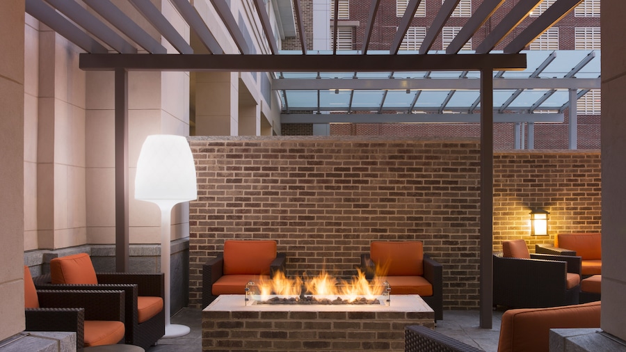 Hyatt Place Charleston/Historic District