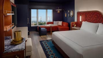 In-room safe, desk, laptop workspace, free WiFi