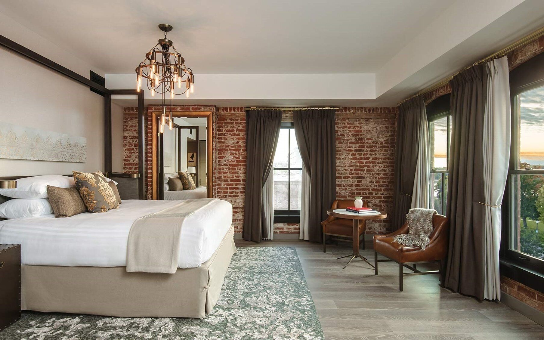 1 bedroom, premium bedding, pillow-top beds, in-room safe