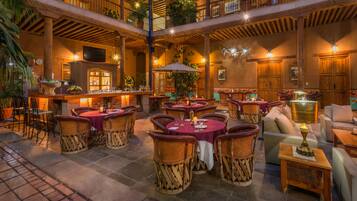 Bar (en la propiedad)