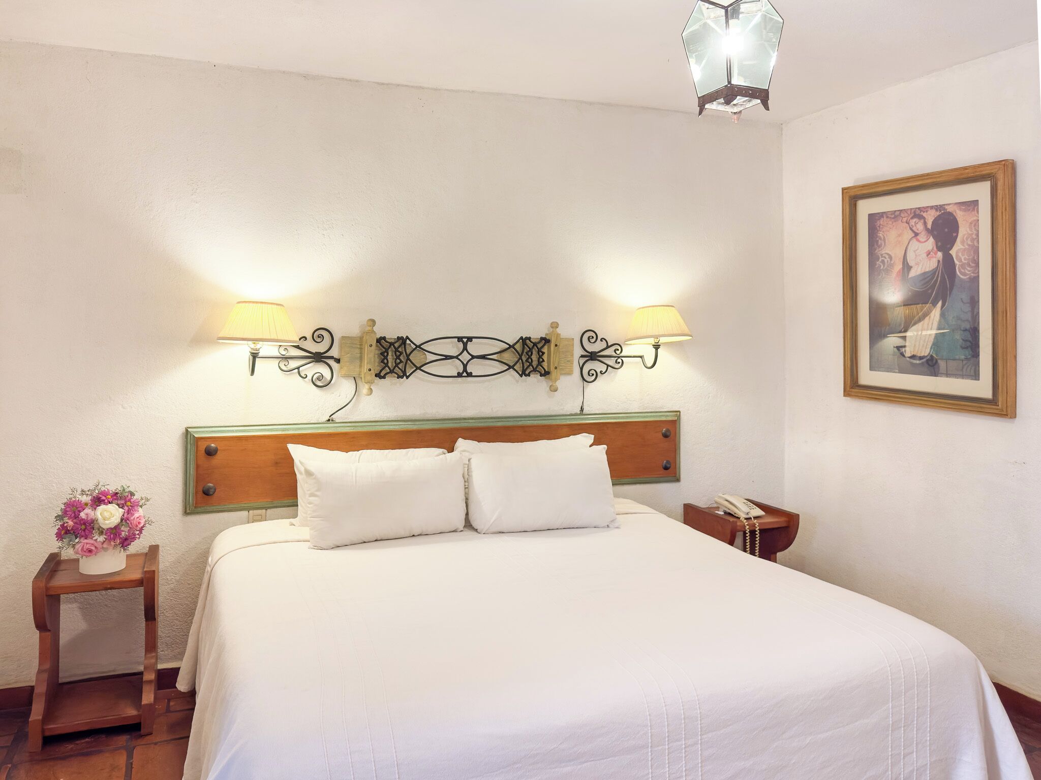 superior room, 1 king bed | 1 bedroom, premium bedding, down duvets, in-room safe