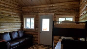 Luxury Cabin (Cabin 25) | Premium bedding, free WiFi, bed sheets