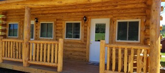 No Name City Luxury Cabins & RV