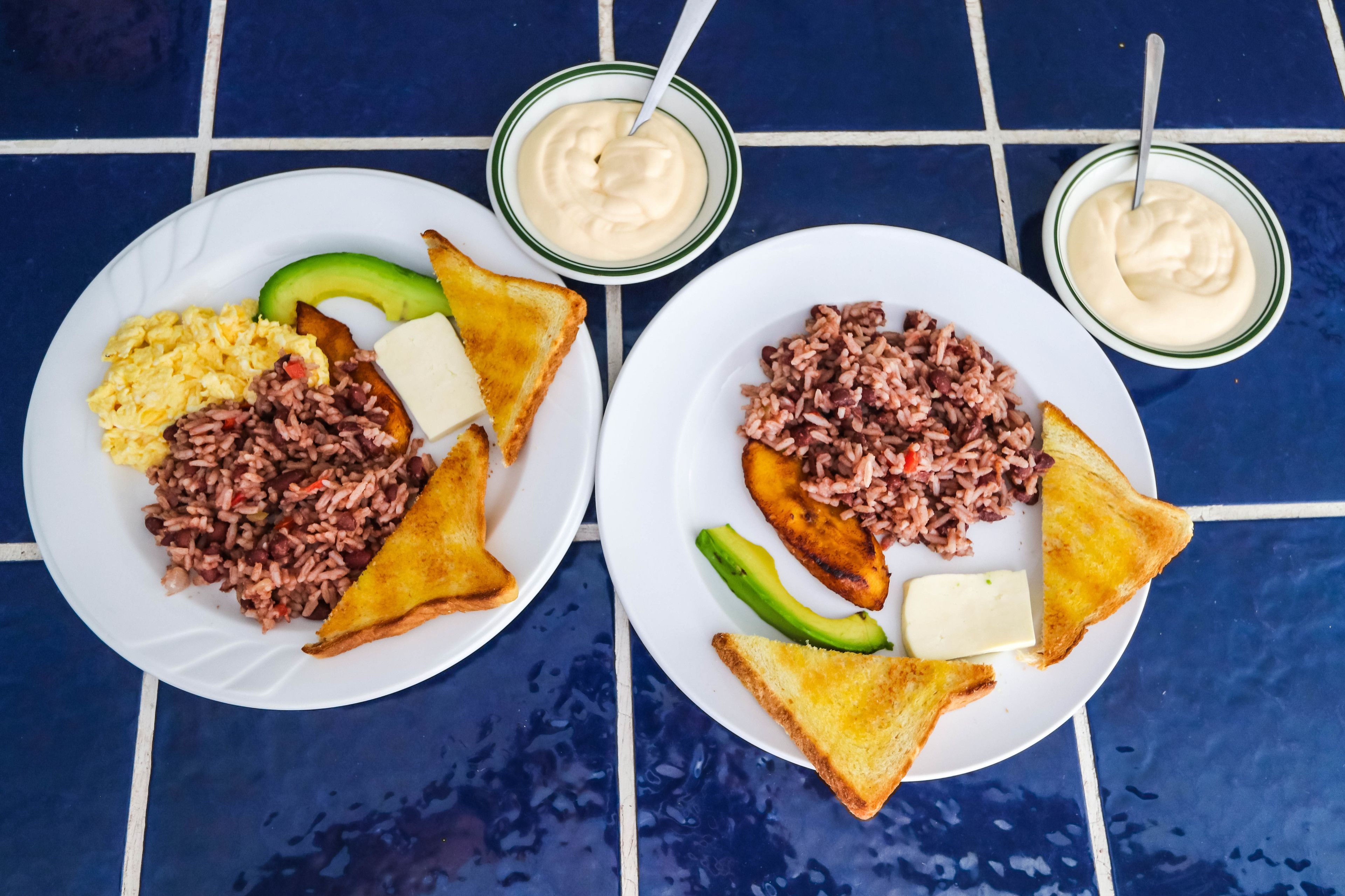 free daily cooked-to-order breakfast