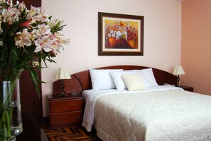 Junior Studio Suite
