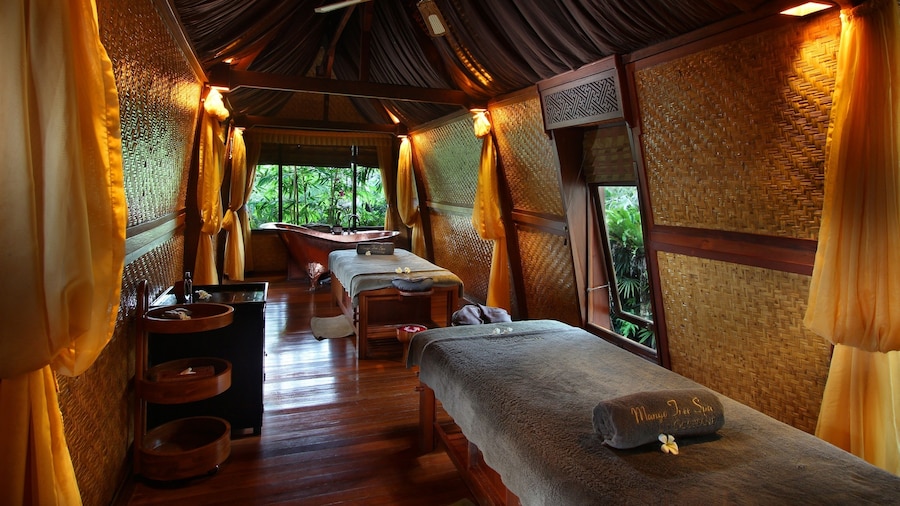 Jungle Retreat by Kupu Kupu Barong