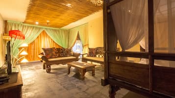 Suite Deluxe (Daily Spa Package) | Spa | Tratamientos corporales, aromaterapia y masajes de tejido profundo