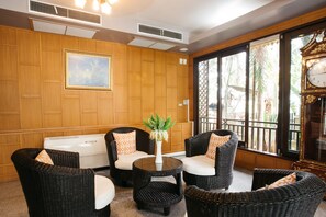 Sala de estar en el lobby