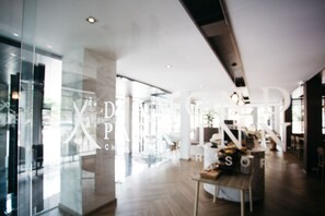 Breakfast area - Diamond Park Inn Chiang Rai Resort (Chiang Rai)