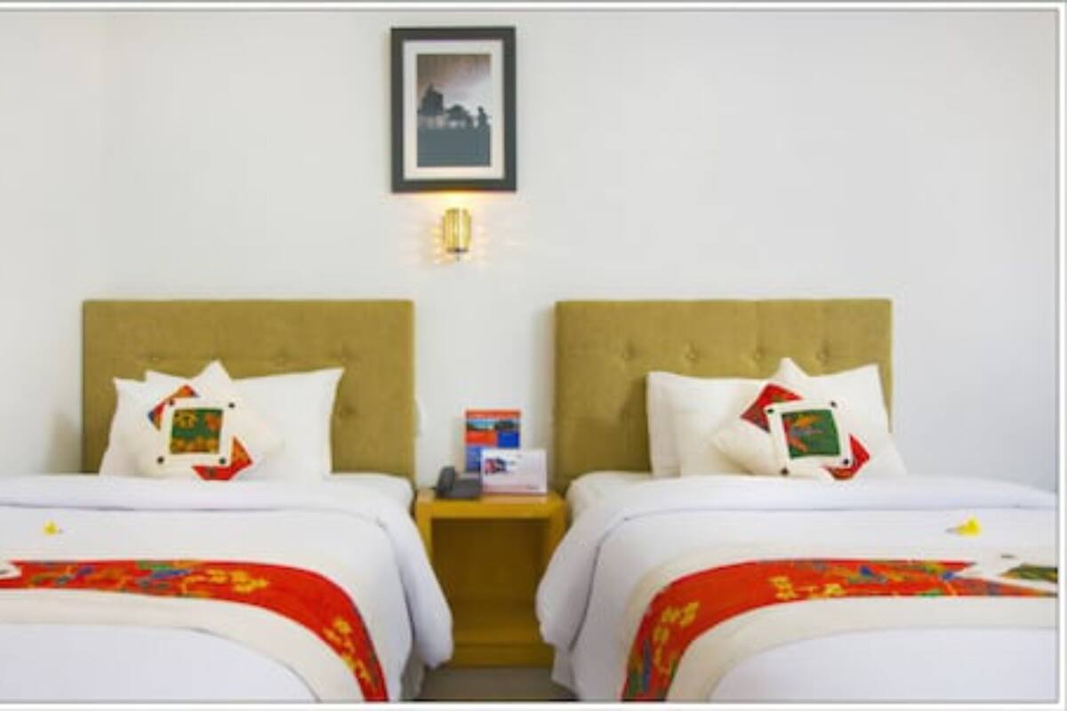 Superior Room | Minibar, in-room safe, desk, rollaway beds (surcharge)