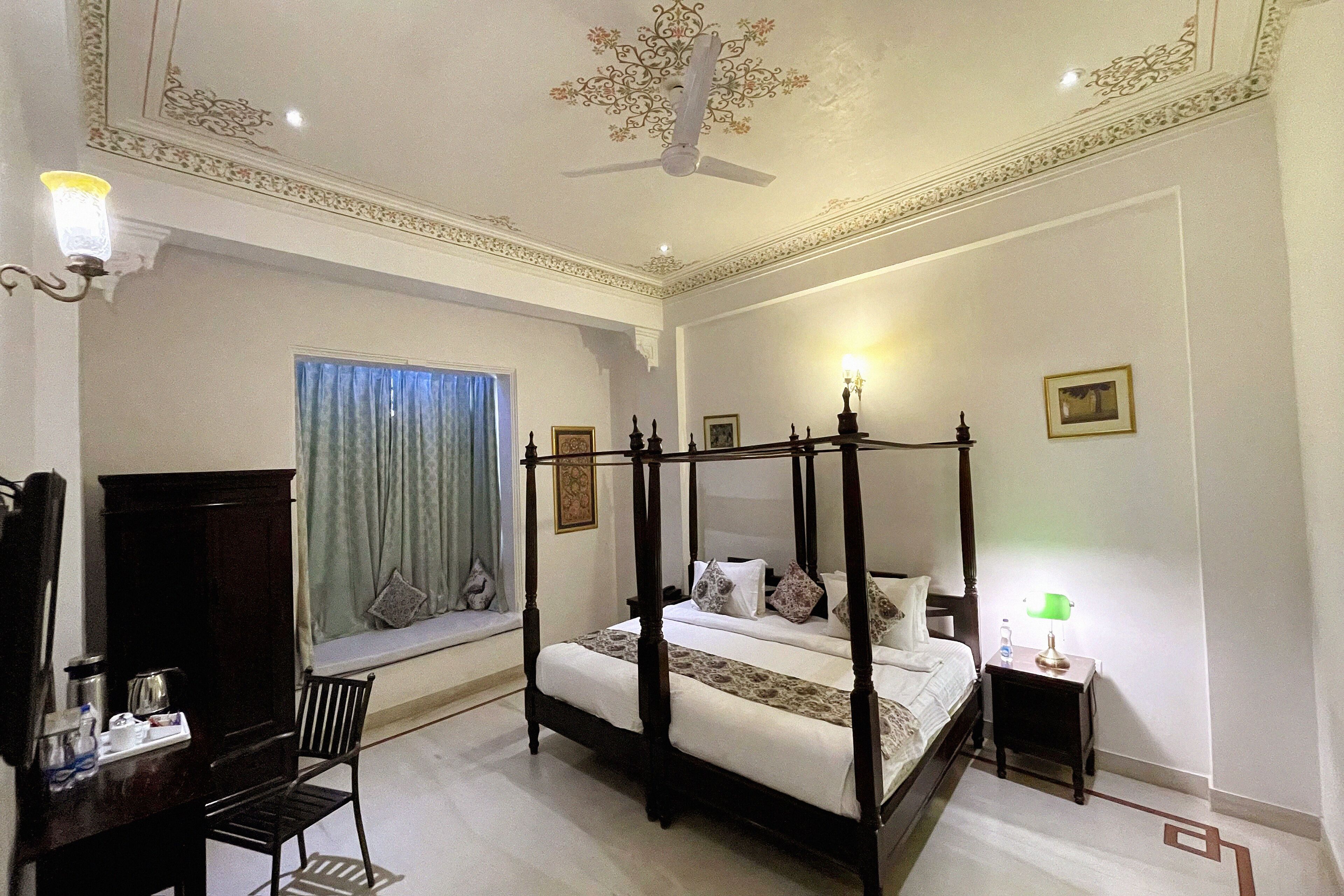 presidential studio suite | 1 bedroom, premium bedding, in-room safe, desk