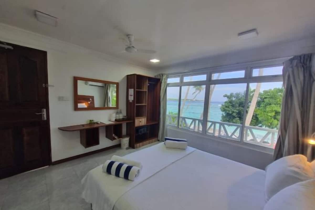 In-room safe, soundproofing, rollaway beds, free WiFi