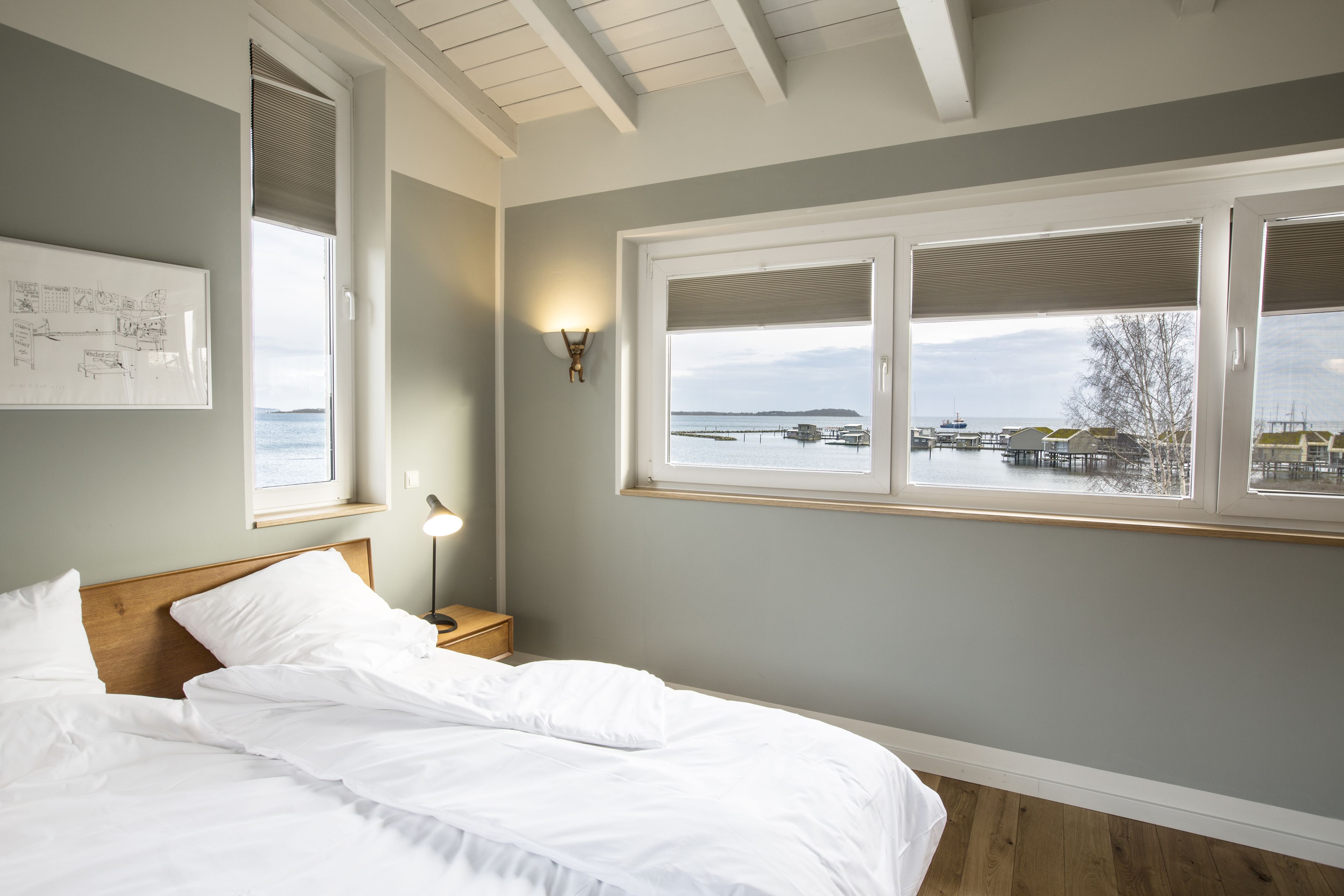 Apartment E, Duplex | Individually decorated, individually furnished, iron/ironing board