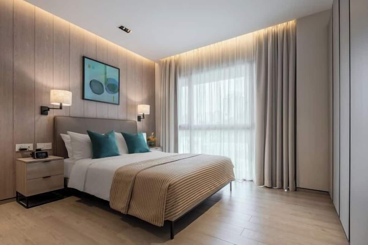 1 bedroom, in-room safe, blackout curtains, free WiFi