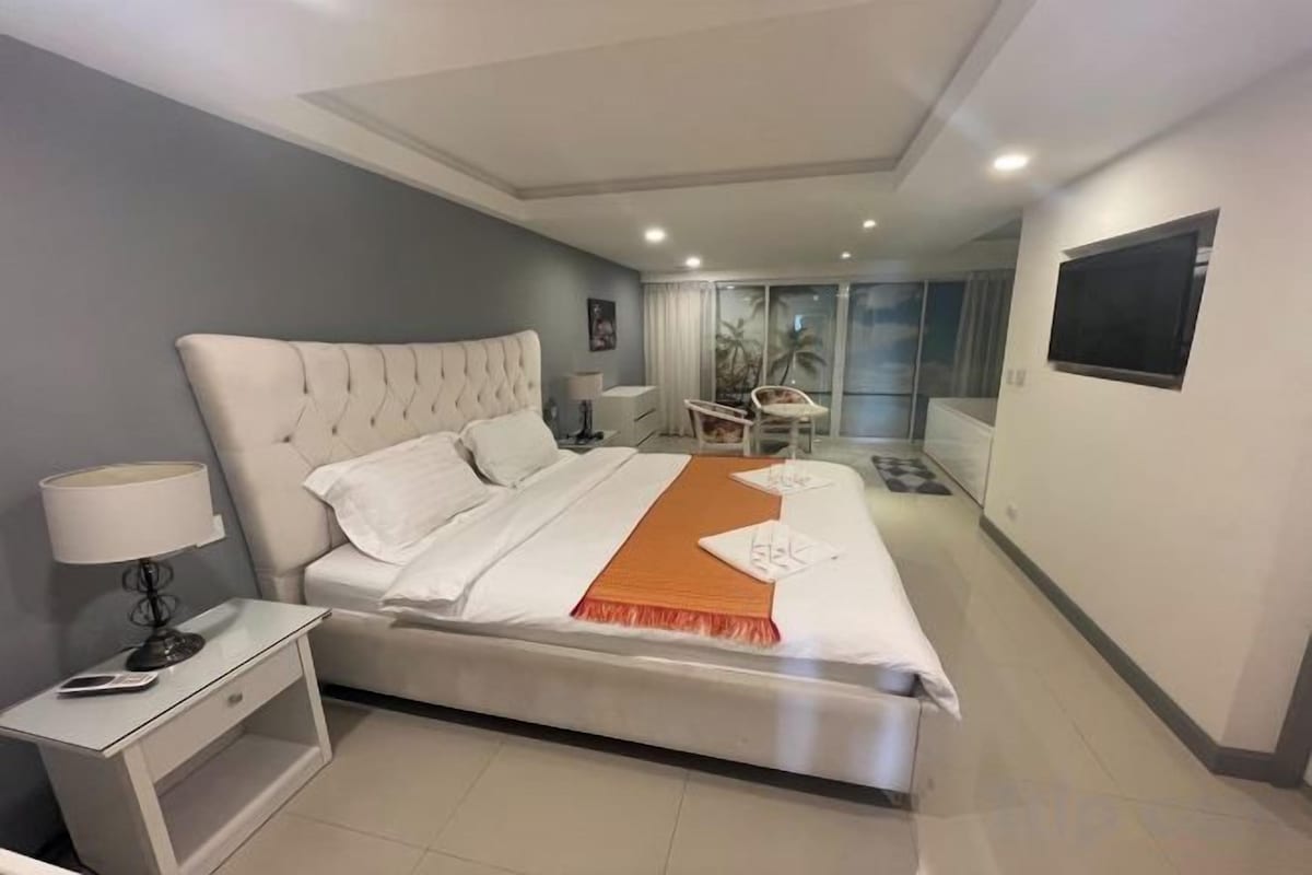 Three-Bedroom Apartment With Sea View