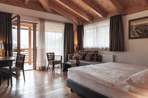 Cubrecamas, colchones Select Comfort y minibar 